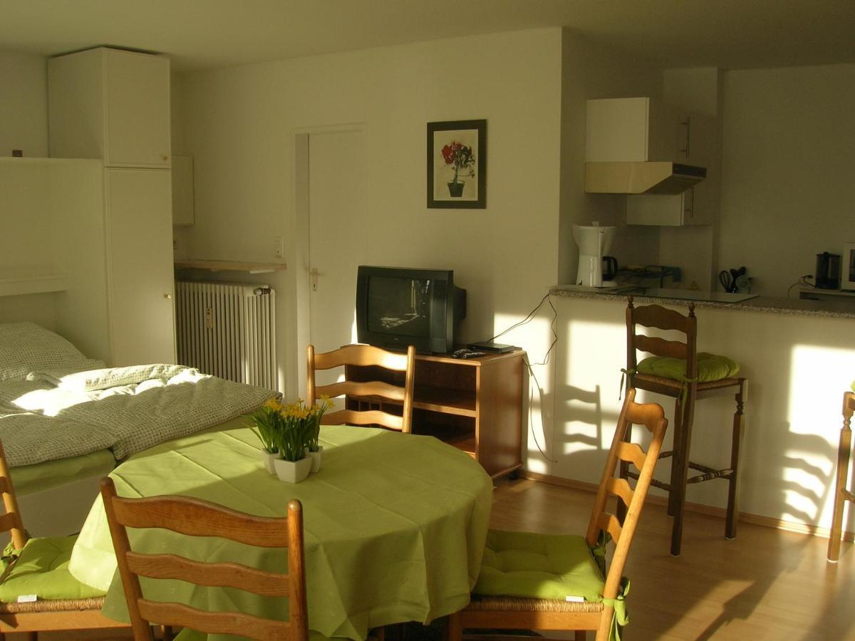 Ferienwohnung Andrea Kuehlein Zirndorf Exterior foto